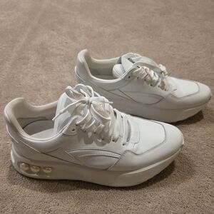 Nicholas Kirkwood White Tennis Shoes With Pearls Size 41 Or 10